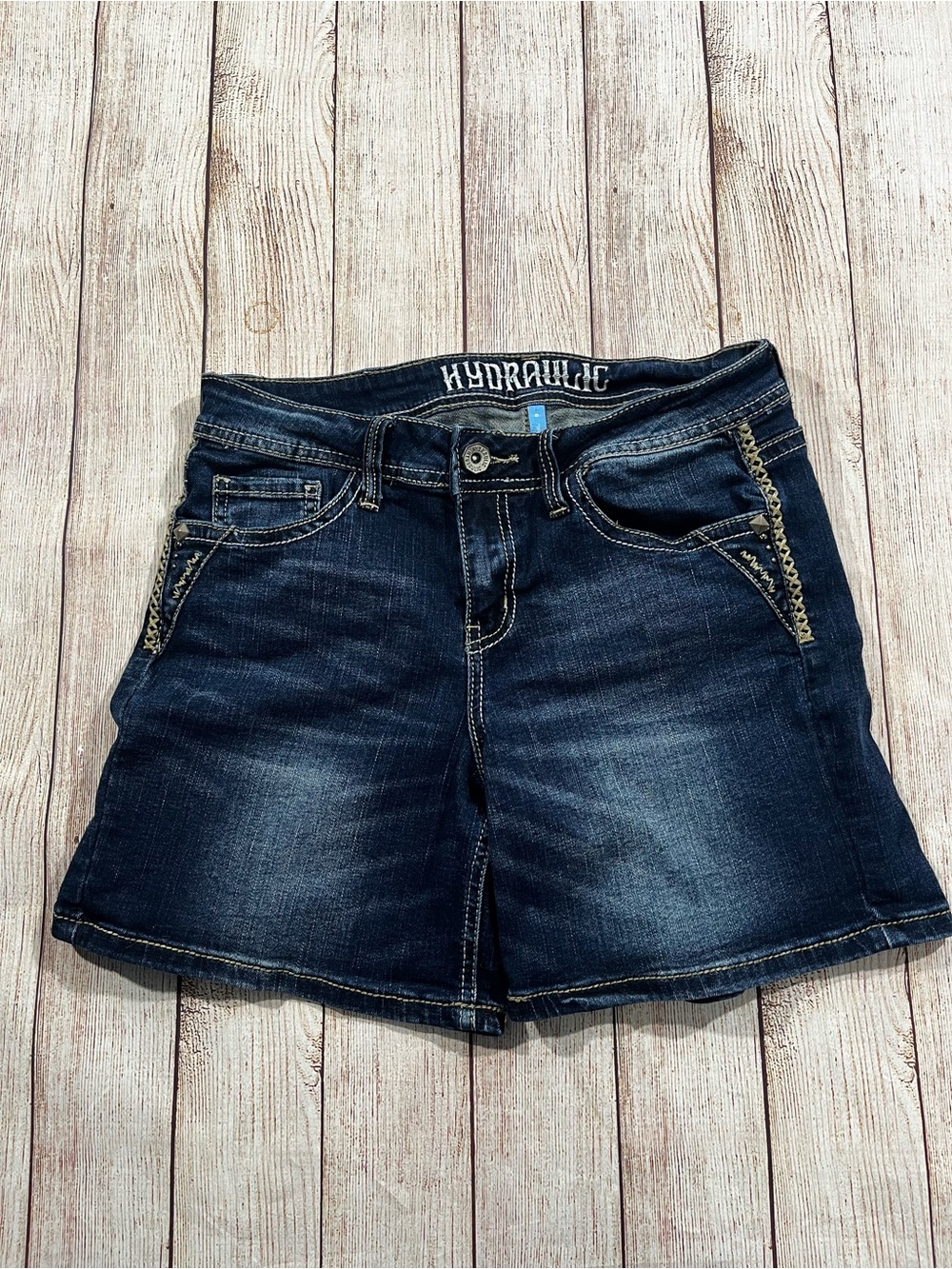 Hydraulic Nolita Mid Rise Curvy Shorts Size 8